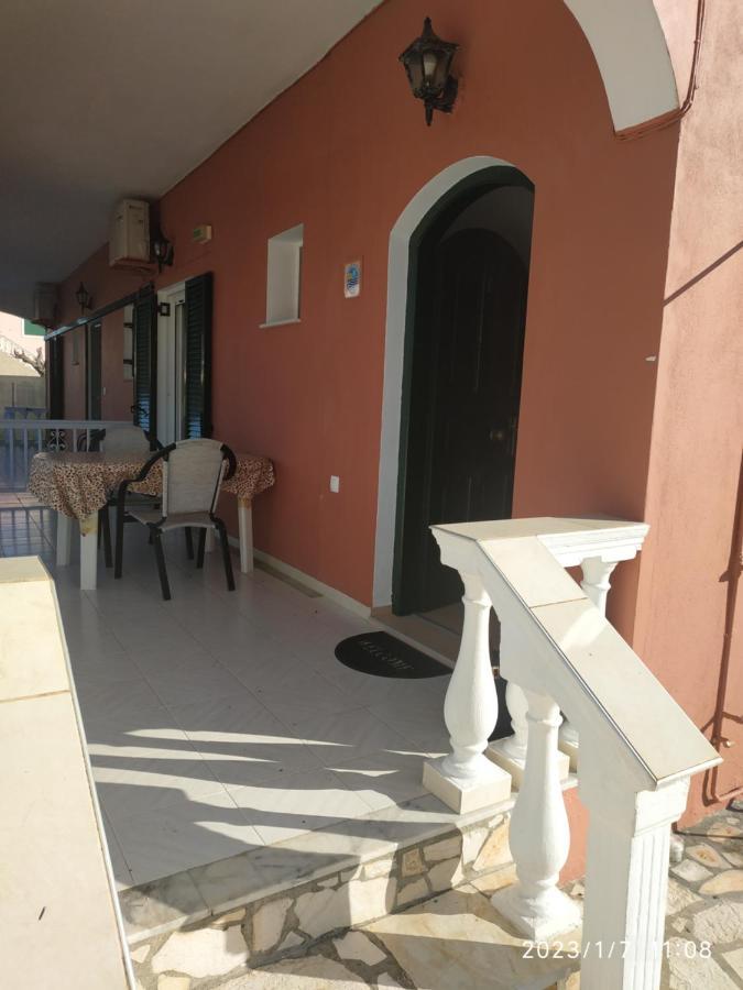 Gerekos Studios&Apartments Agios Georgios  Exterior foto