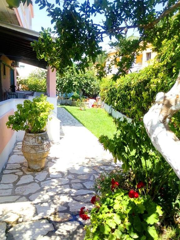 Gerekos Studios&Apartments Agios Georgios  Exterior foto