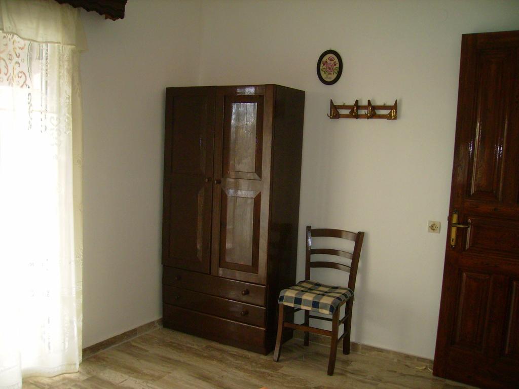 Gerekos Studios&Apartments Agios Georgios  Exterior foto